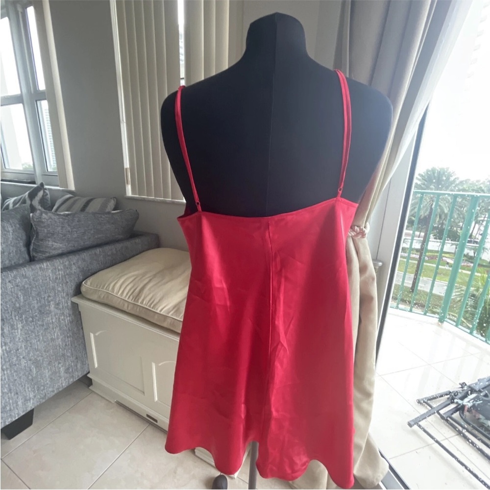 Victoria's Secret red Scarlet Satin open front babydoll S - Picture 2 of 3
